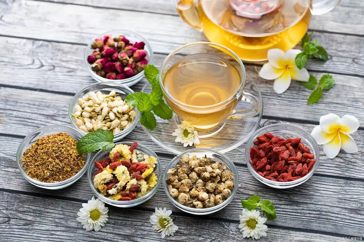 红枣枸杞玫瑰花茶的功效与作用,红枣玫瑰花茶的做法