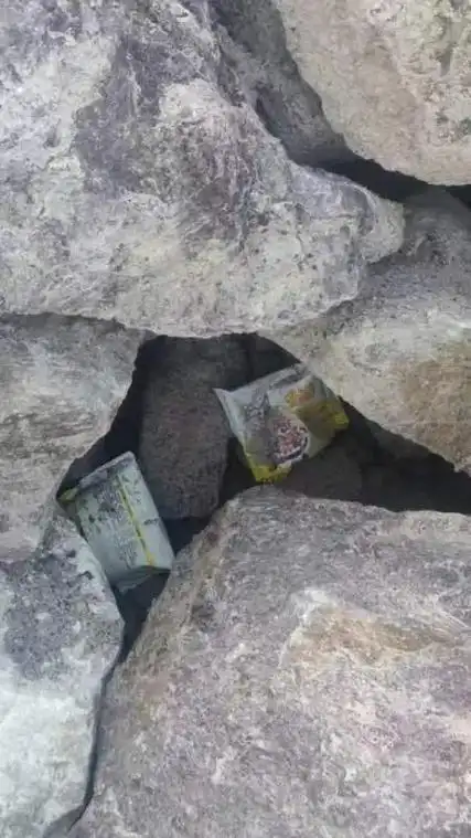 80品位的萤石矿多少缘一吨? 1年前·贵州 2 分