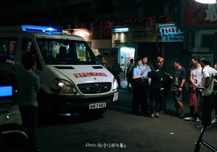 香港警察--冲锋车