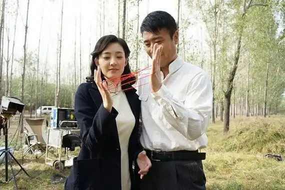 回顾烽火佳人女主无戏拍男主惹命案女配却成顶流