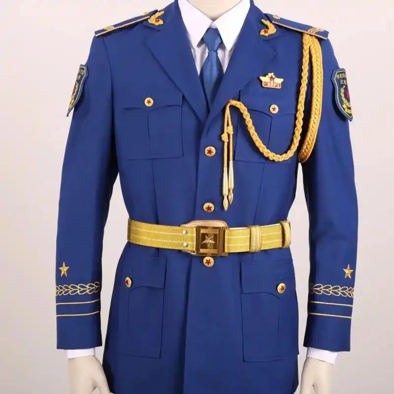 护卫队礼服的小秘密——穗带 国旗护卫队的穗带,腰带由黄色金线编制而