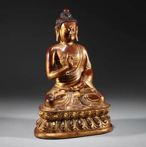 明代铜鎏金释迦摩尼佛造像