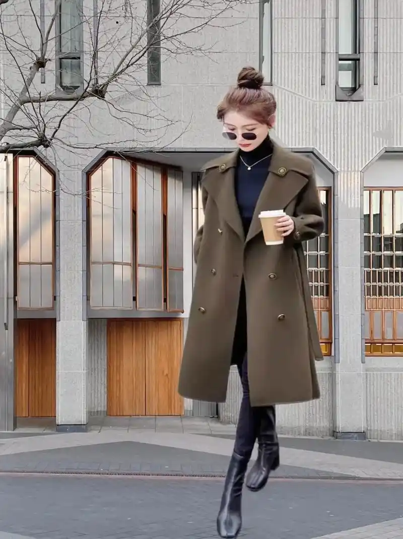 腰带随意调整,轻松拿捏秋冬氛围感#拿捏韩剧氛围感的大衣#搭配你的