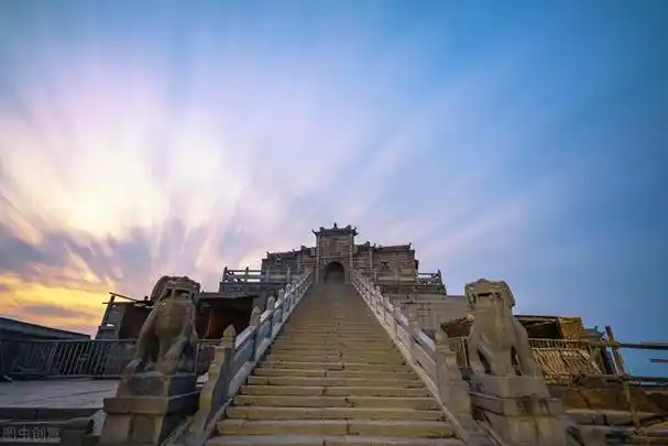 湖南省有哪些旅游景点好玩的地方,湖南十大景区,景色太迷人,不去遗憾