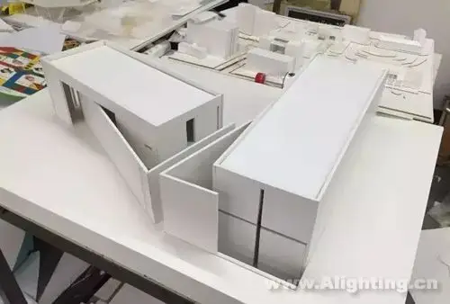 建筑中的自然光1光之教堂