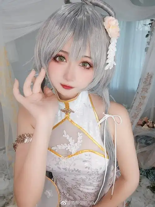 cosplay超话#次元充电站##二次元cos大赏#洛天依芒种旗袍