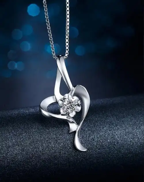 周六福珠宝专场周六福 白18k金10分钻石吊坠0208-dr00278a_唯品会