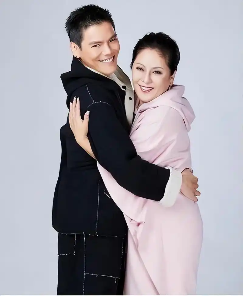 向佐恋爱7次,全都被向太拒之门外,为什么郭碧婷能够进入豪门