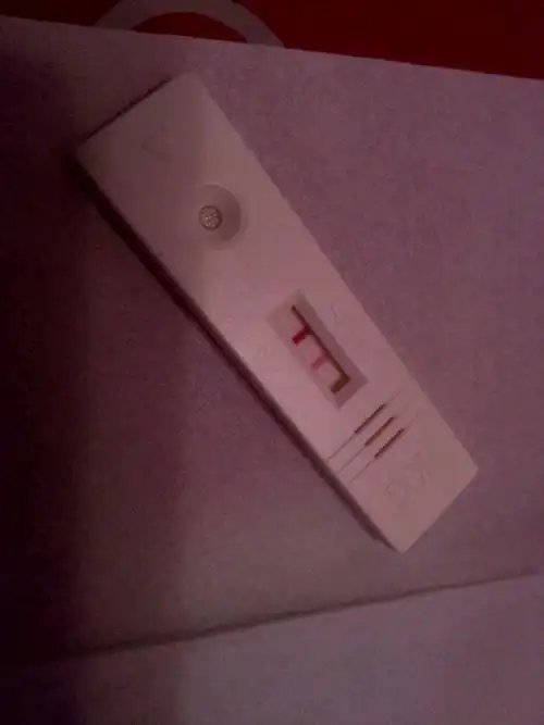 请教下各位姐姐们,我用早孕试纸检验的结果是t比c颜色重,这是什么意思