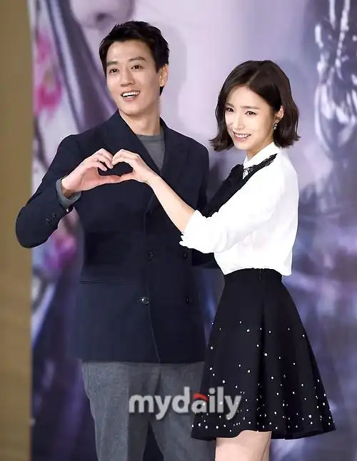 组图:kbs新剧《黑骑士》发布会 金来沅徐智慧等出席_高清图集_新浪网