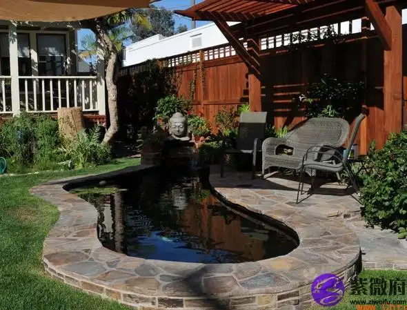 如若我们将喷水池,宜注重细节;游泳池,池塘设计成葫芦形的,那对居住者