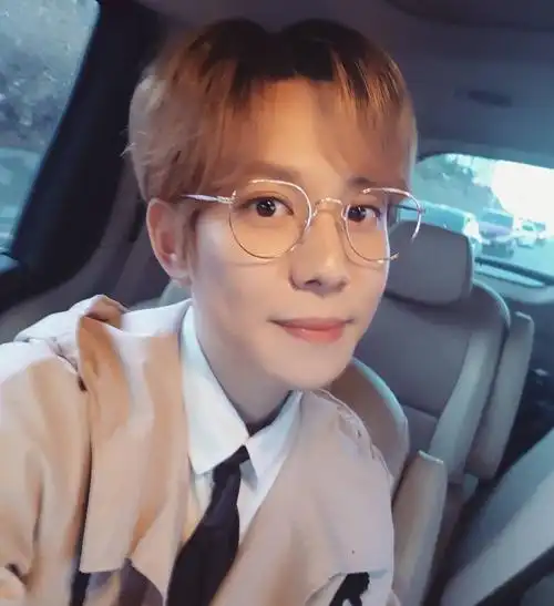 朴经老师的自拍