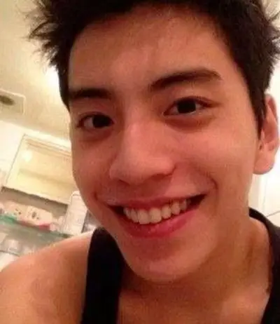 【图】王大陆肌肉图片惹人爱 暖痞校霸初养成