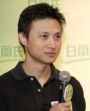 倪震个人资料简介倪震家庭背景图片资料 - 佩龙个人网