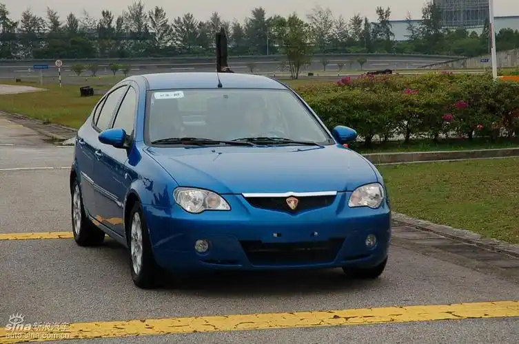 rcr竞速这款轿跑车,源于莲花,产于马来西亚,却售于青年汽车,其间错综