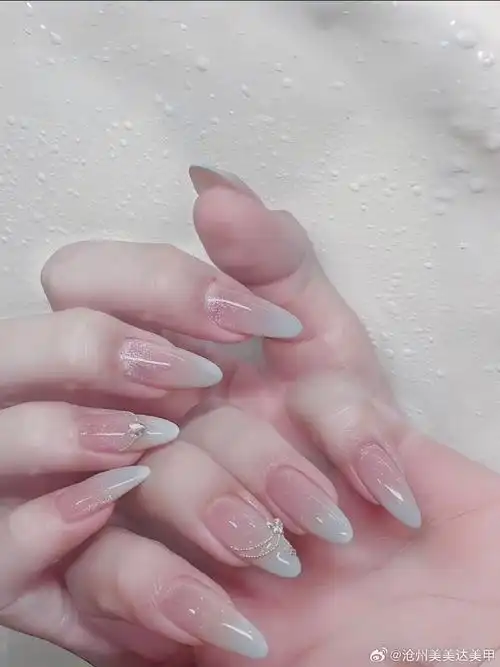美甲##短甲##法式美甲##百搭美甲##时尚美甲##美甲款式##纯色美甲