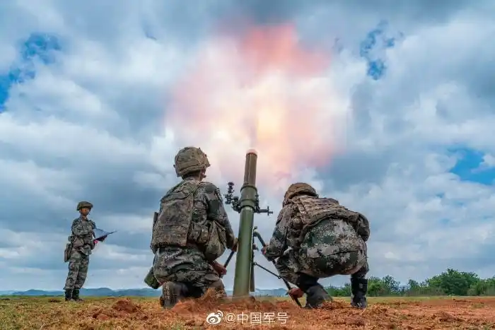 火药味十足迫击炮实弹考核现场燃力值拉满
