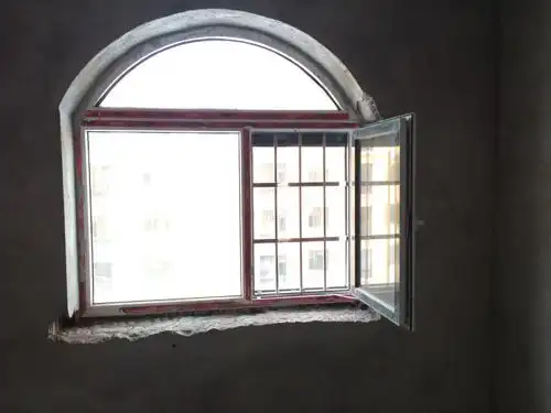 木工怎么包半圆窗户的边