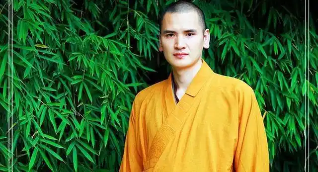 "最帅和尚"释明心:29岁放弃铁饭碗出家,被富婆送400万法拉利_网易订阅
