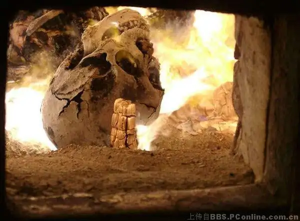 实拍恐怖火化尸体全过程——慎入!