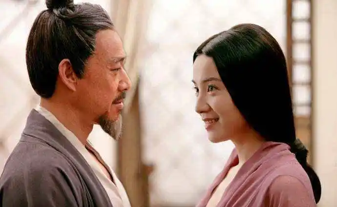 一人坑了吕布,一人坑了曹操,还一人被坑了_貂蝉_刘备_张绣