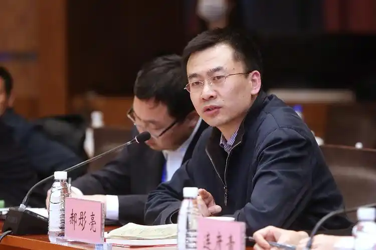 集成电路高层次人才培养研讨会在清华大学成功举办