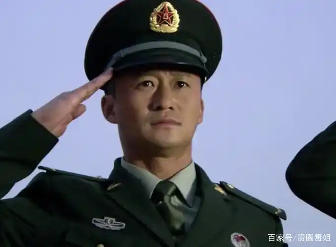 《长津湖》电影爆火,吴京被嘲吃"爱国红利",是真爱国还是人设?