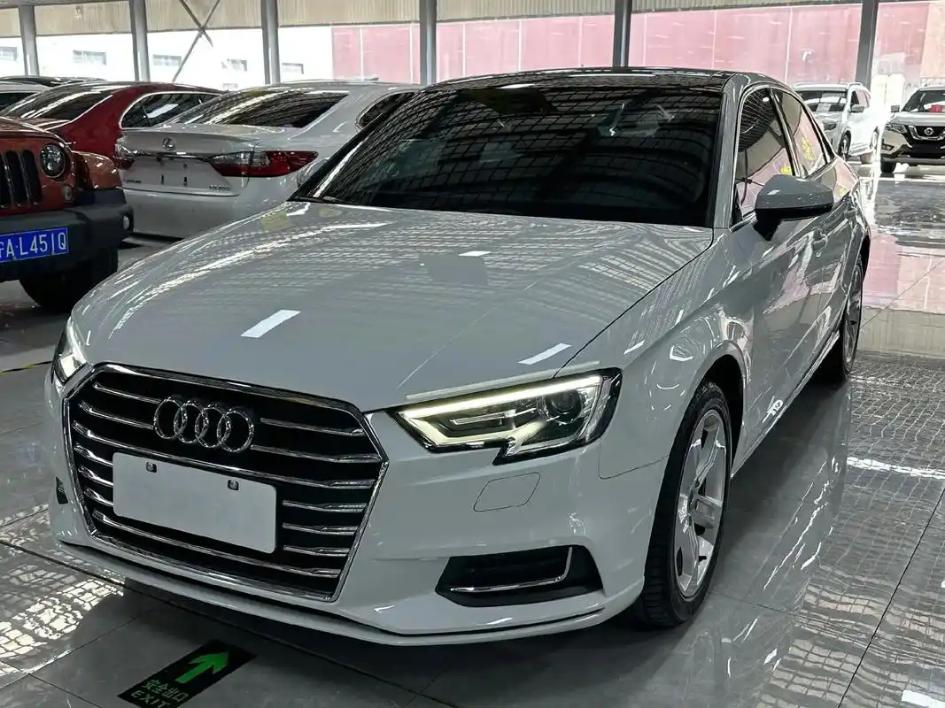 20年上牌奥迪a3三厢,全车原版左前叶子板有划痕喷漆,实表2 - 抖音