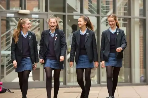 都说英国私校是哈利波特片场学院制校服明星老师你心水哪个