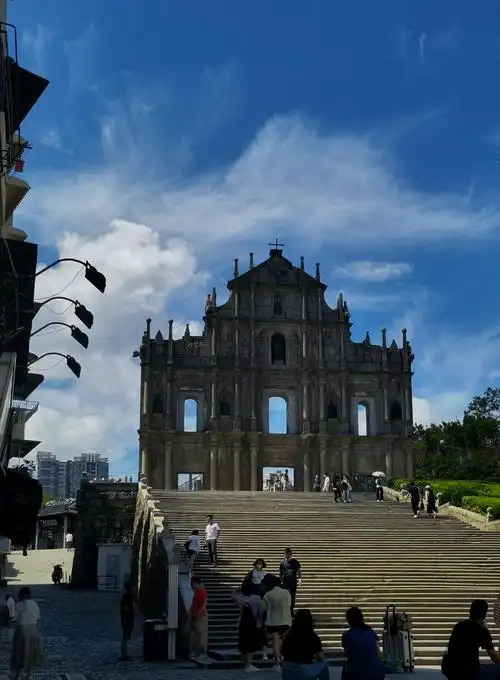 澳门大三巴牌坊