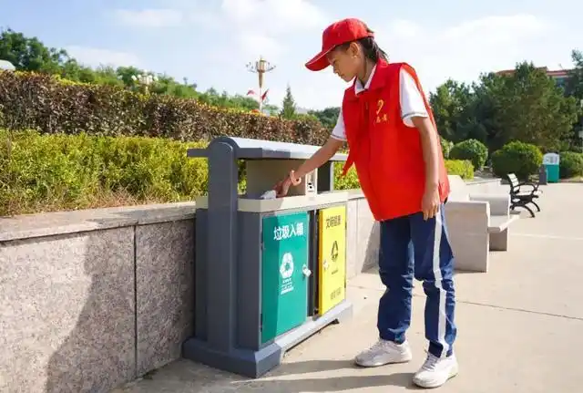 「镜鉴文明」和林格尔县中小学生争做文明"引领员"