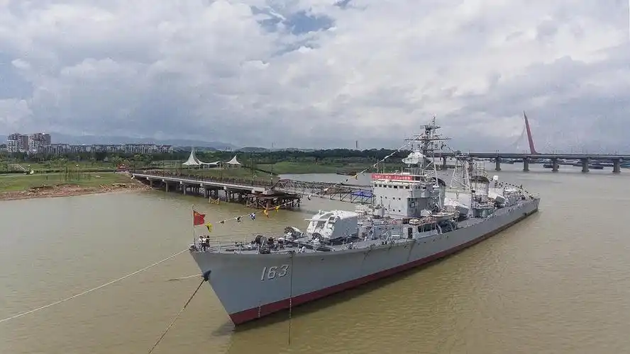 新人首发贴—海军163号"南昌舰"