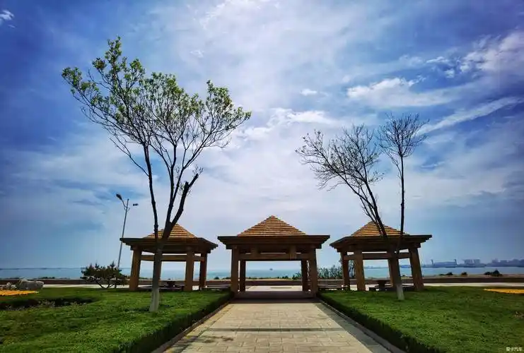 石岛滨海公园爱是唯一主题