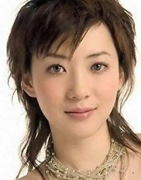 孙丽雅(齐秦妻子)