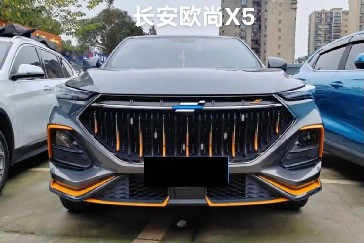 长安欧尚x5 .【车辆名称】2021款 长安欧尚x5 改款1 - 抖音