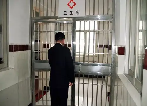 今天我当班驻所检察官的一天