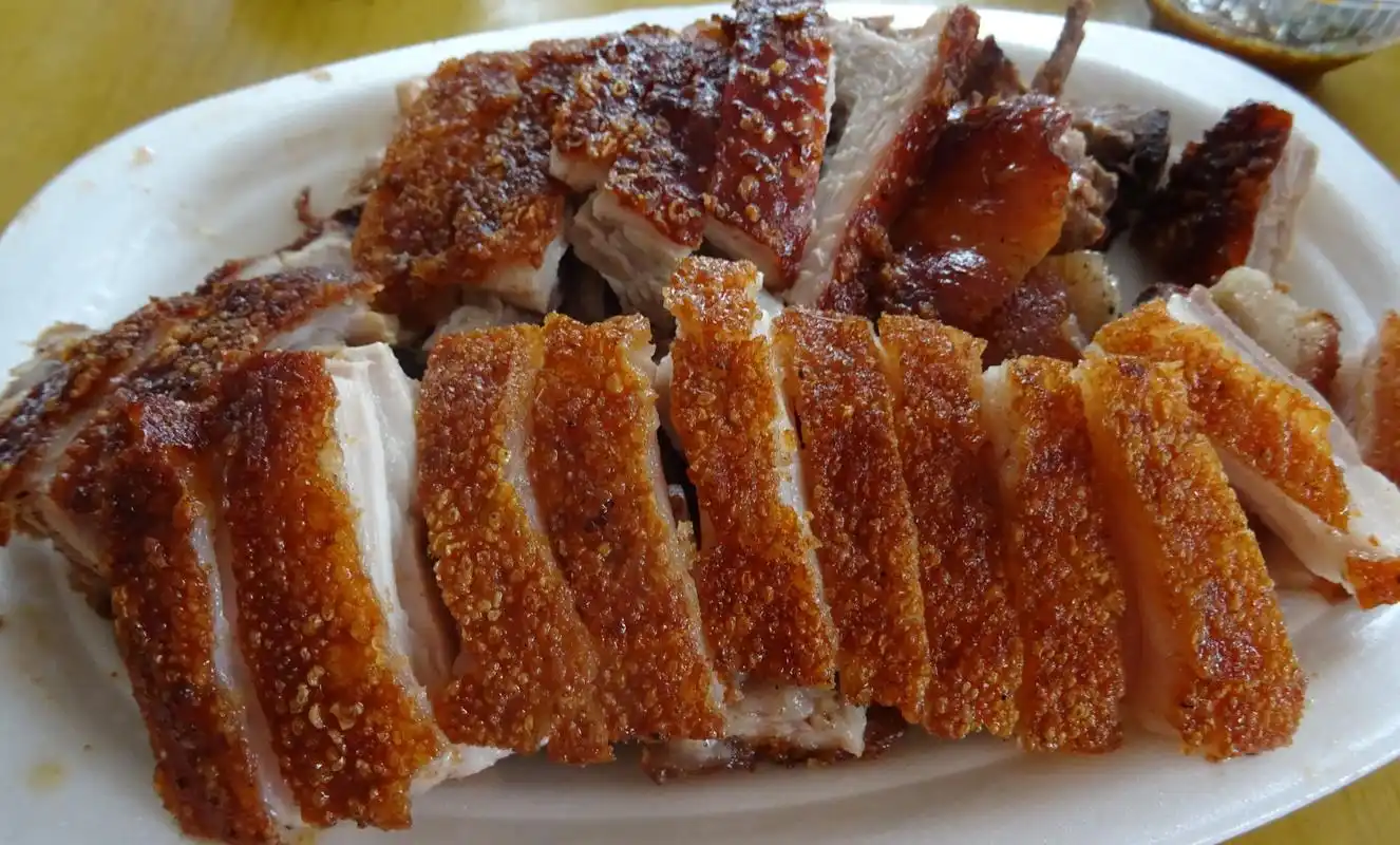 很想吃扶绥的烧猪肉,只能等疫情过后了