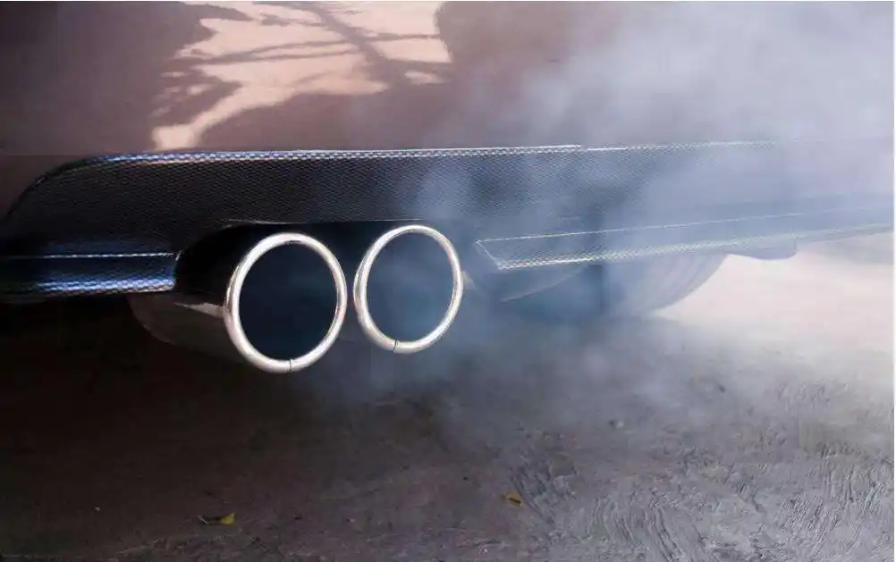 买二手车时,排气颜色多重要?