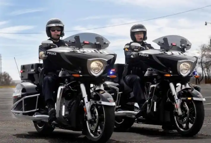 单价高达36万长春交警购置多辆哈雷摩托程序合规等于合理