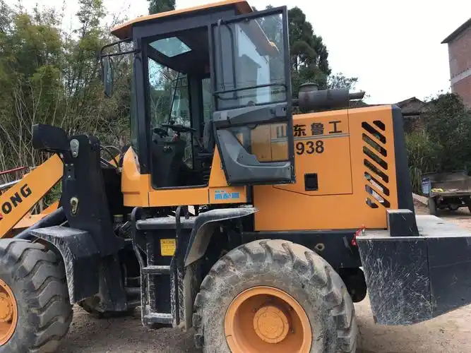 鲁工939装载机