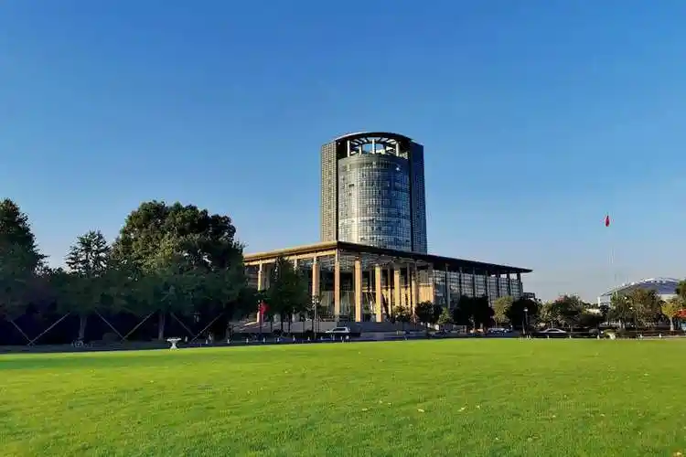 浙江大学图书馆基础馆