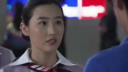 带泪梨花 09_超清 富豪看上空姐,下飞机就邀请空姐做水疗,用的精油比