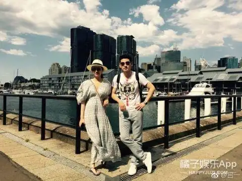 忘了说,吕一还有一个闺蜜团, 成员是高晓菲,白雪云,张译木和杨小蕊