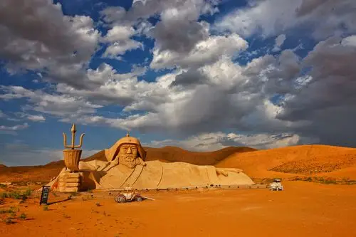 再进巴丹吉林沙漠.