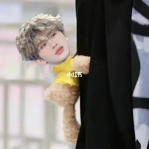 猪咪99_蔡徐坤_壁纸_蔡徐坤神仙壁纸_素材_壁纸