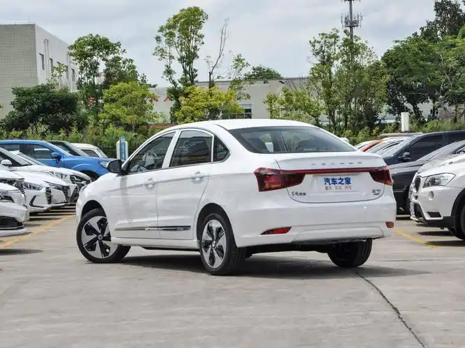 东风乘用车 东风风神e70 2023款 500 智行版 磷酸铁锂 47.58kwh