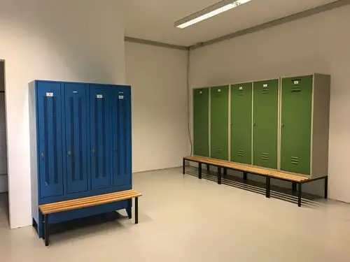 员工更衣室