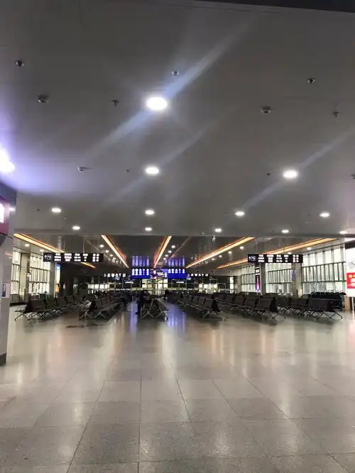 上海高铁08不查核酸啦进站出站只扫身份证