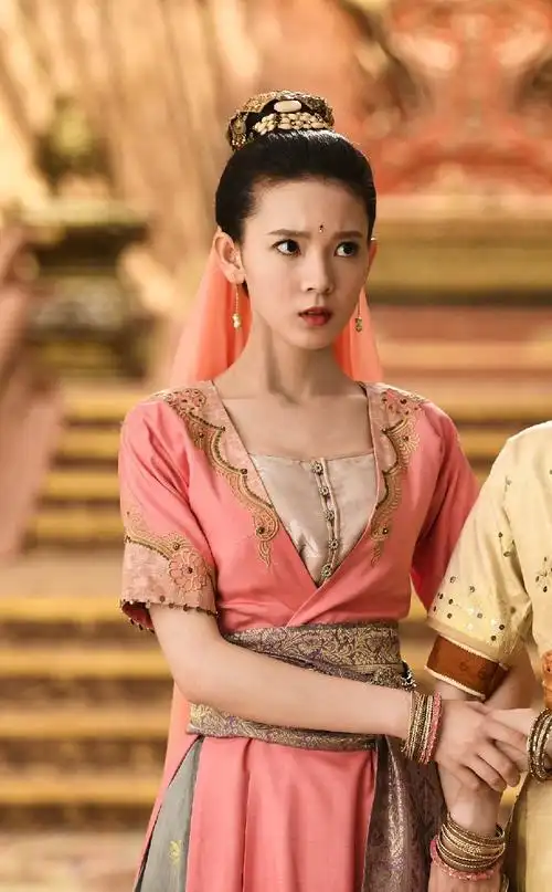 陈瑶 饰 胡飞鸾