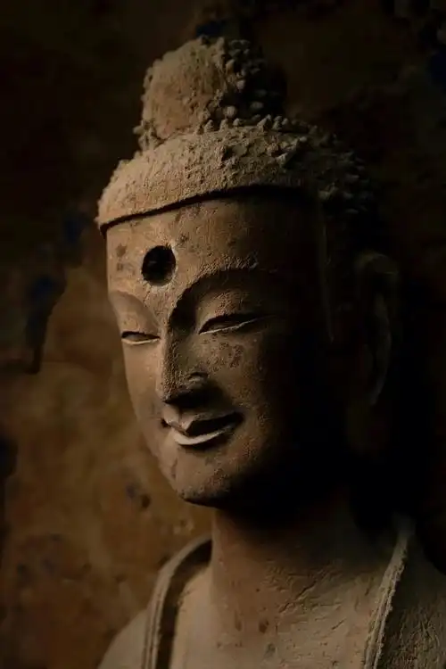 麦积山石窟第147窟主尊,容貌俊秀的北魏佛像